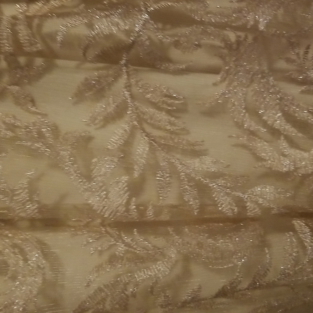 Dress - Picture 3 of 4